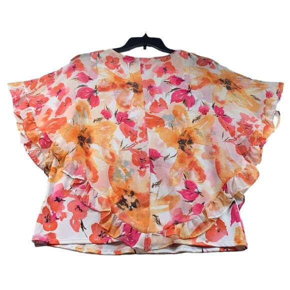 Studios Works Blouse Womens Size Medium White Floral Pattern Poncho - Picture 2 of 7